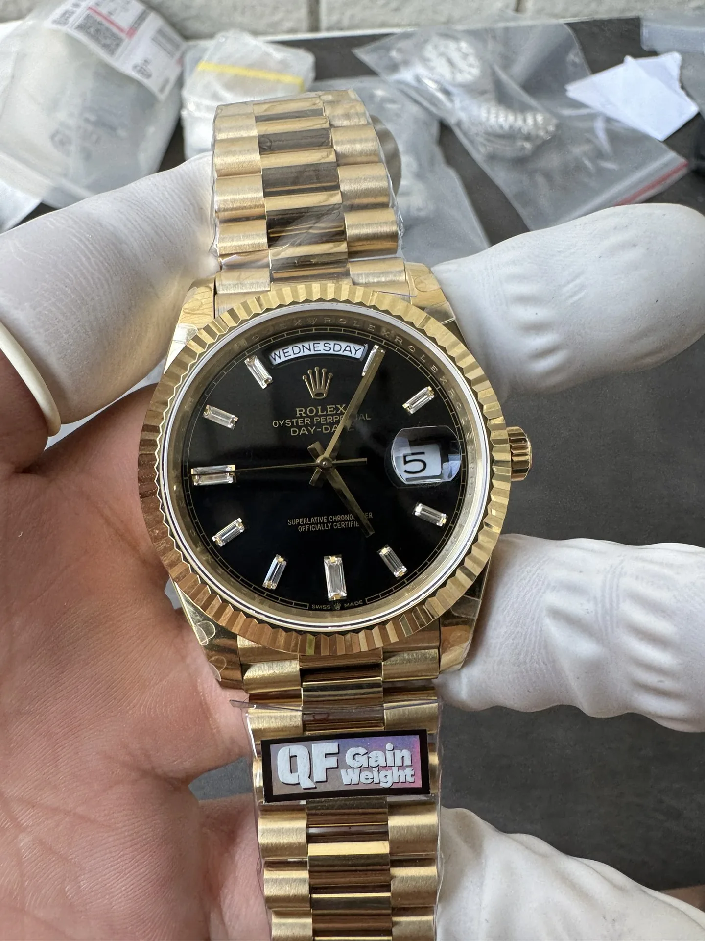 QF l 2836 무브먼트 l 40mm l 데이데이트 Day-date