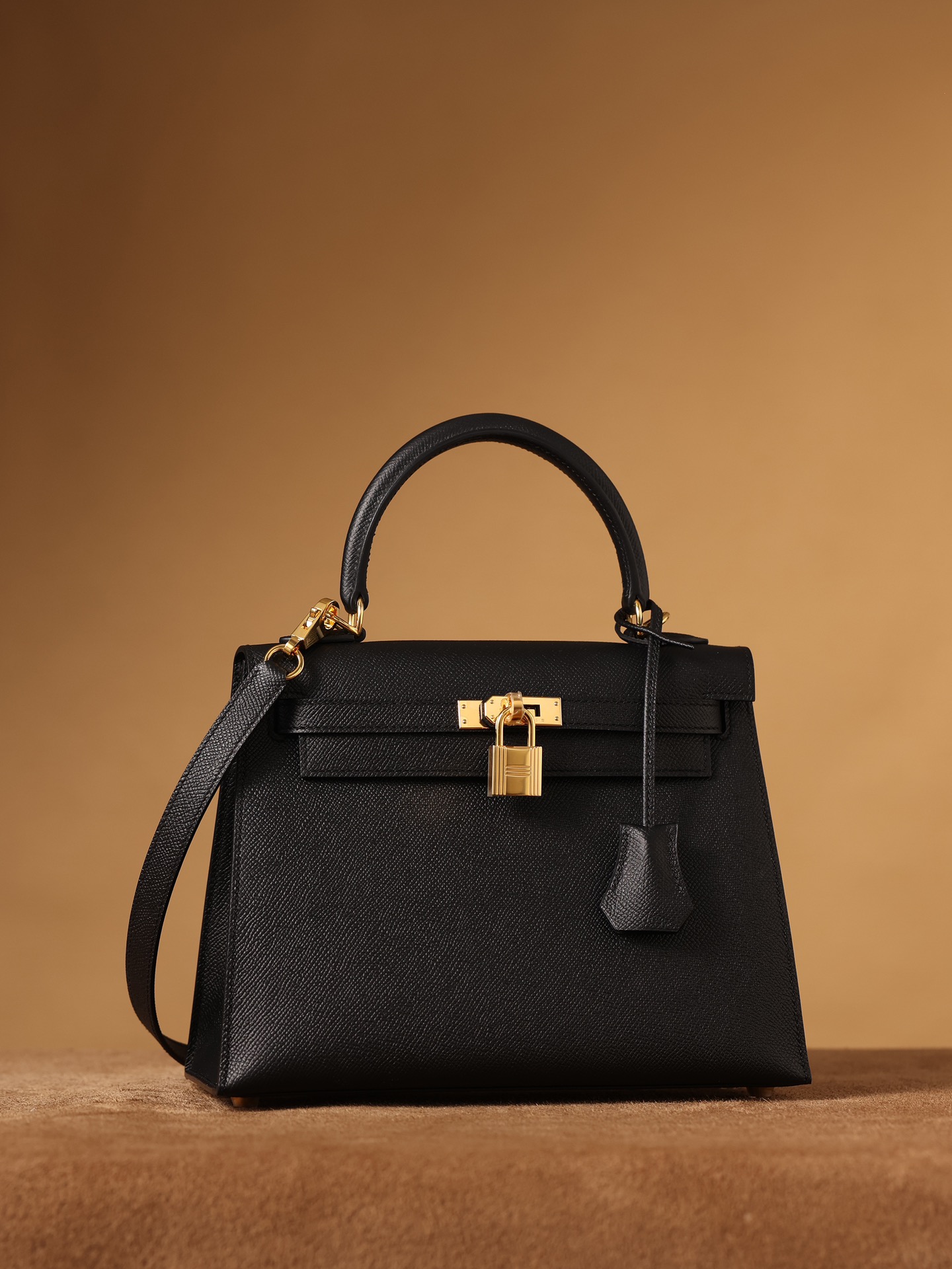 M9 Hermès 켈리  25cm