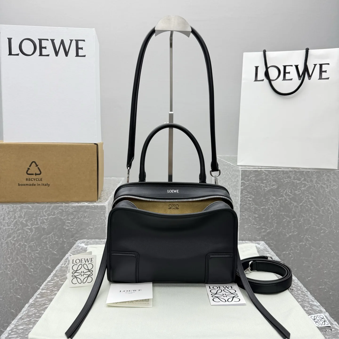 로에베  스몰 아마조나 180 백 24x  10x  20cm