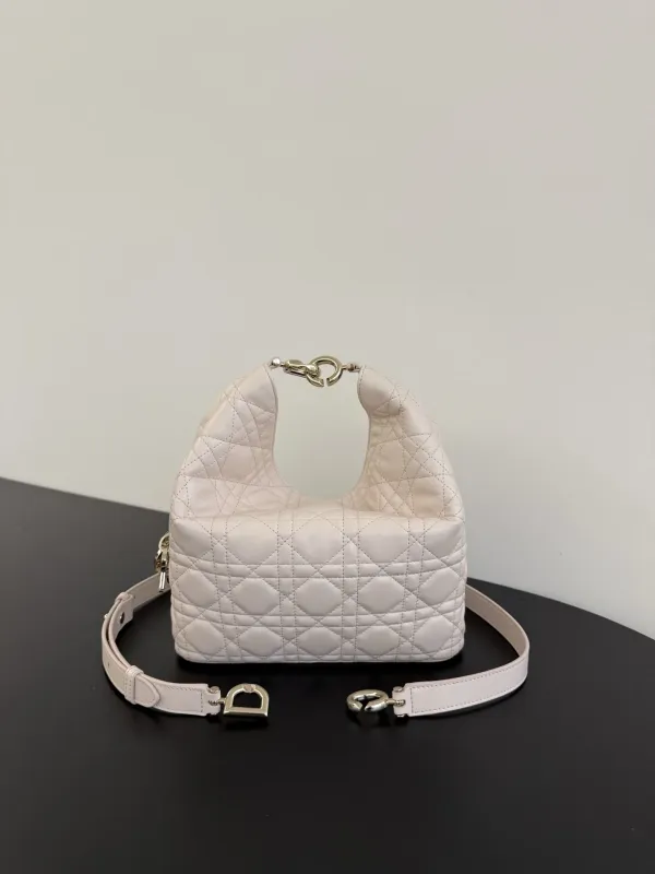 디올 스몰 디올 뚜주흐 호보백 22.5*7.5*14cm